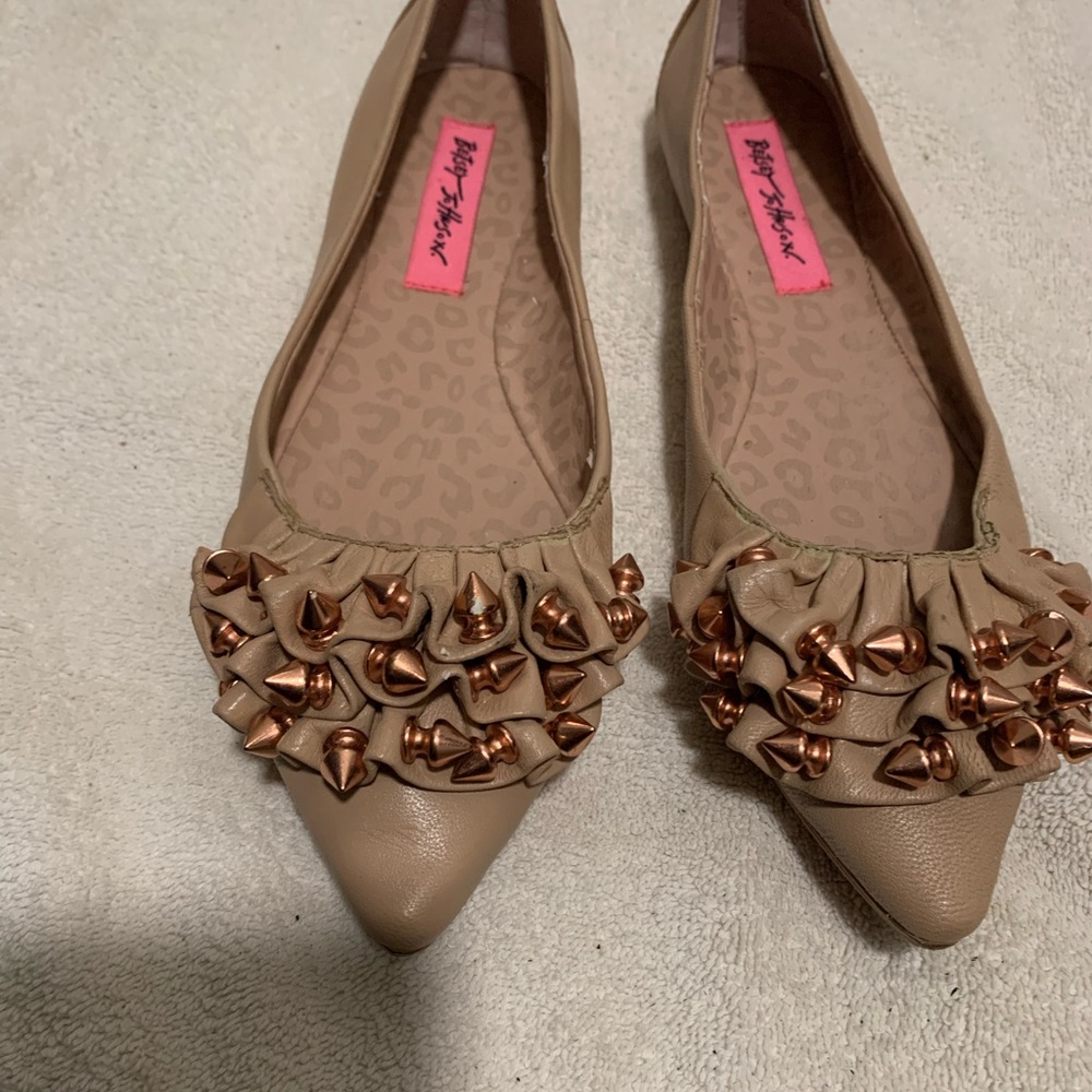 Betsy Johnson, Blush color, slip on flats, with copper bullets accents. Size 6
